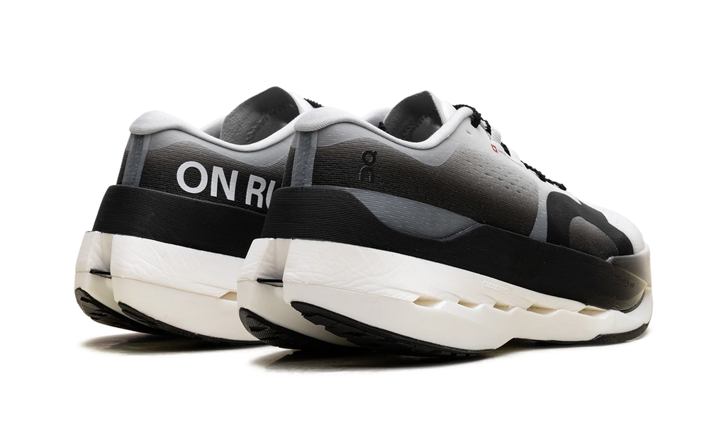 Cloudboom Max Wmns "White / Black" 3WF30180462