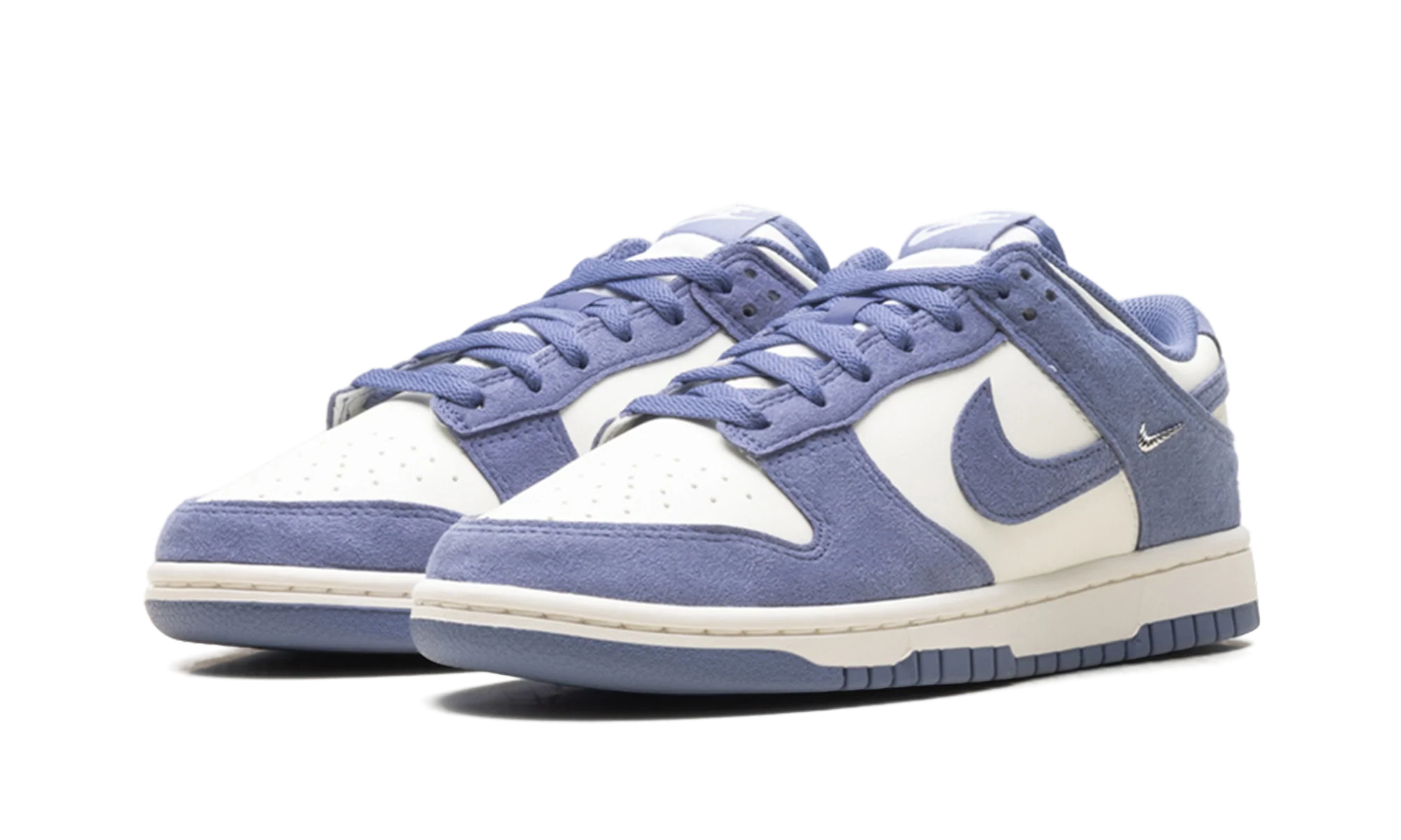 Dunk Low WMNS "World Indigo Mini Swoosh" IB4417 103