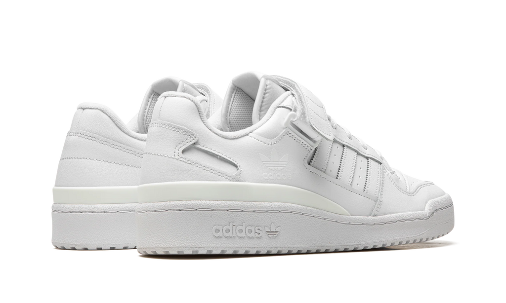 Forum Low "Triple White" FY7755