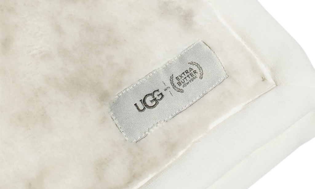Extra Butter Duffield Throw Blanket "Marble Print" 1134594 WHT