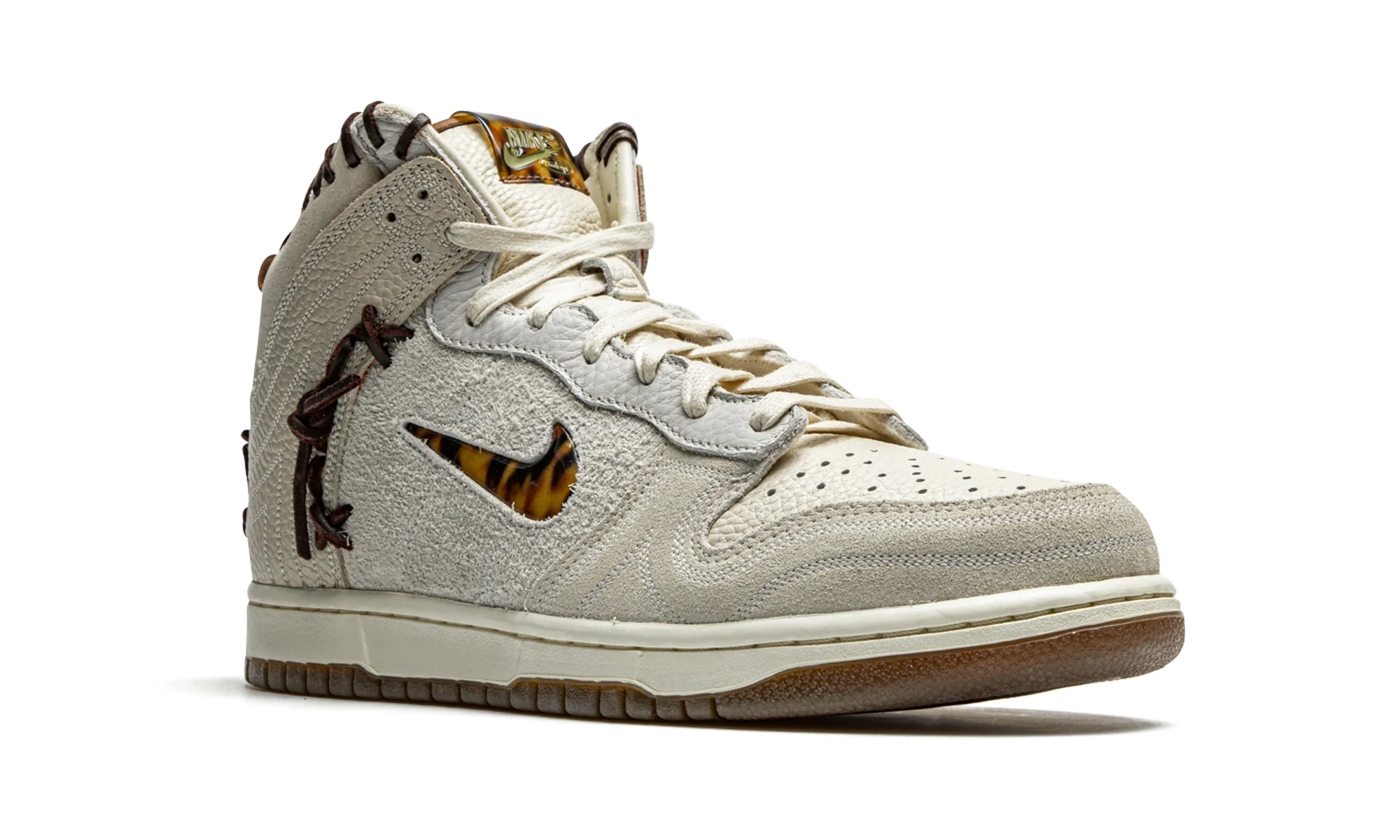 Dunk High "Bodega - Friends & Family" CZ8125 100