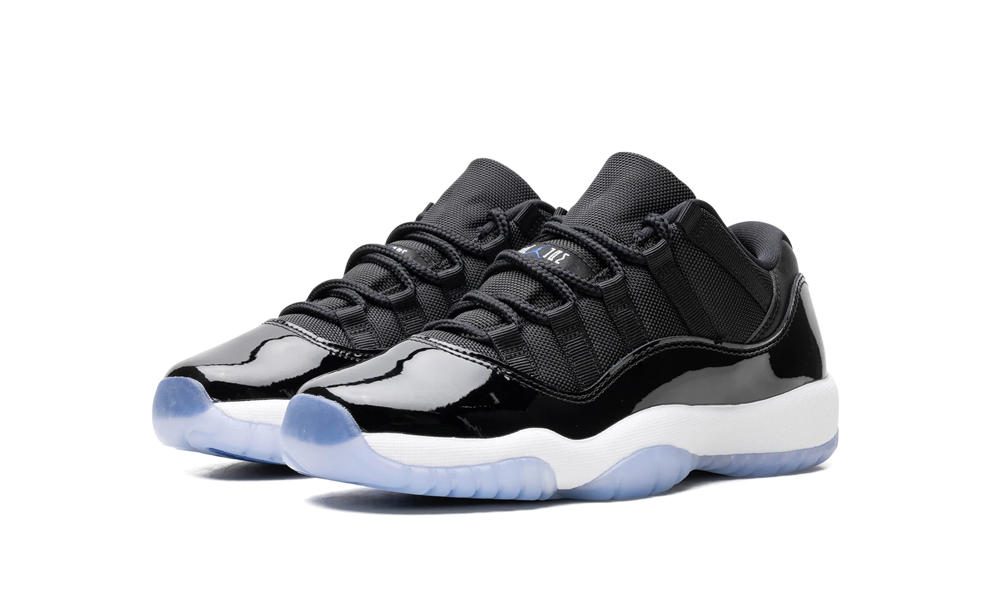 Air Jordan 11 GS "Space Jam" FV5121 004