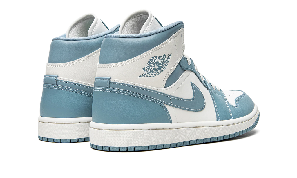 AIR JORDAN 1 MID WMNS "UNC" BQ6472 141