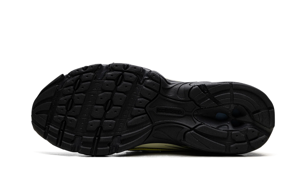740v2 "Sea Salt Phantom" U740FR2