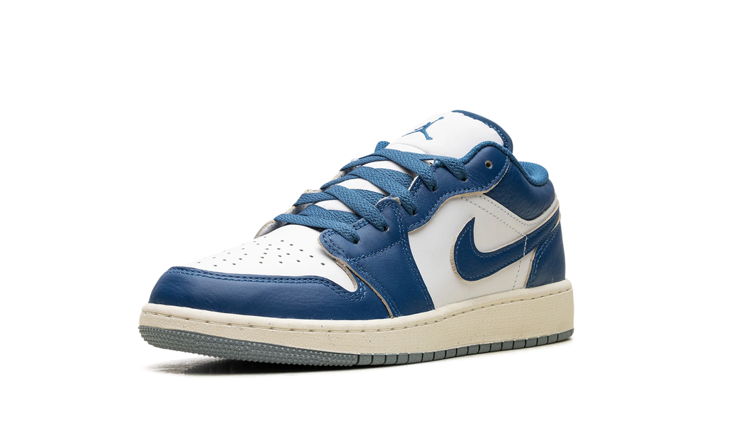 Air Jordan 1 Low GS "Industrial Blue" FN9137 141