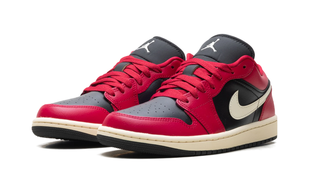 Air Jordan 1 Low Wmns "Mystic Hibiscus" DC0774 605