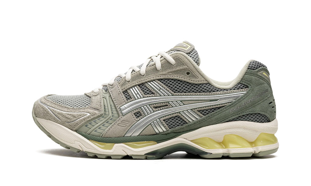 GEL KAYANO 14 "Olive Grey Pure Silver" 1201A161 301