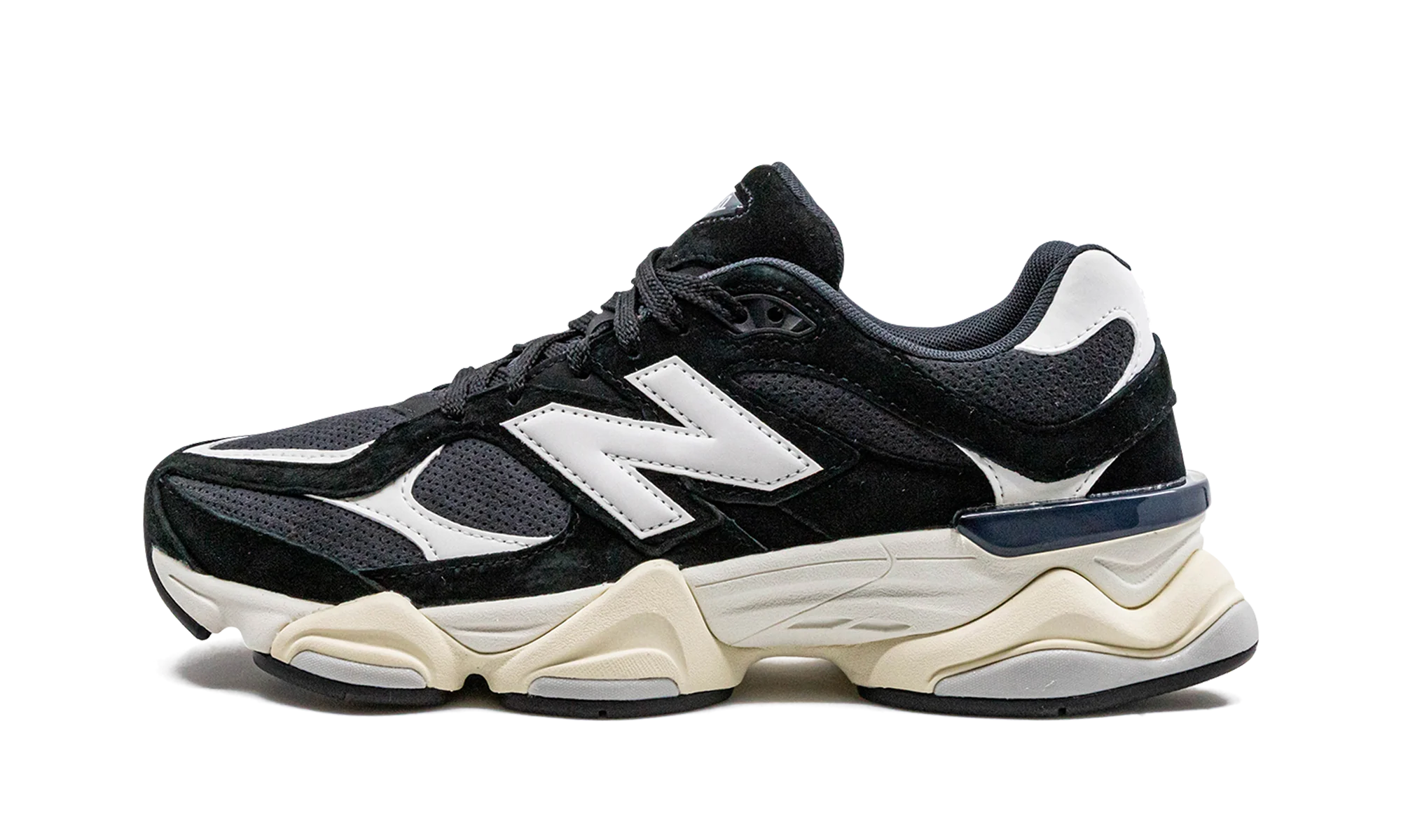9060 "Black / White" U9060AAA