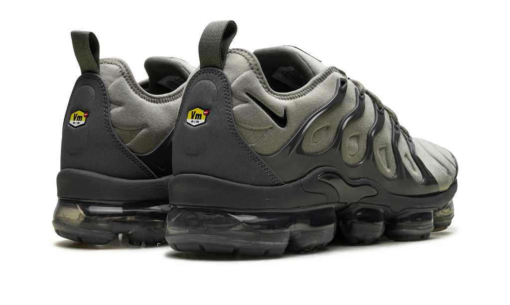Air VaporMax Plus "Dark Stucco" AT5681 001