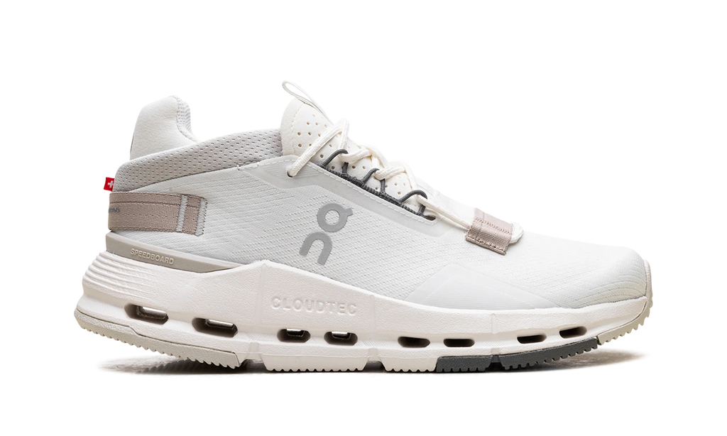 Cloudnova 2 WMNS "Ice Sand" 3WE30222053