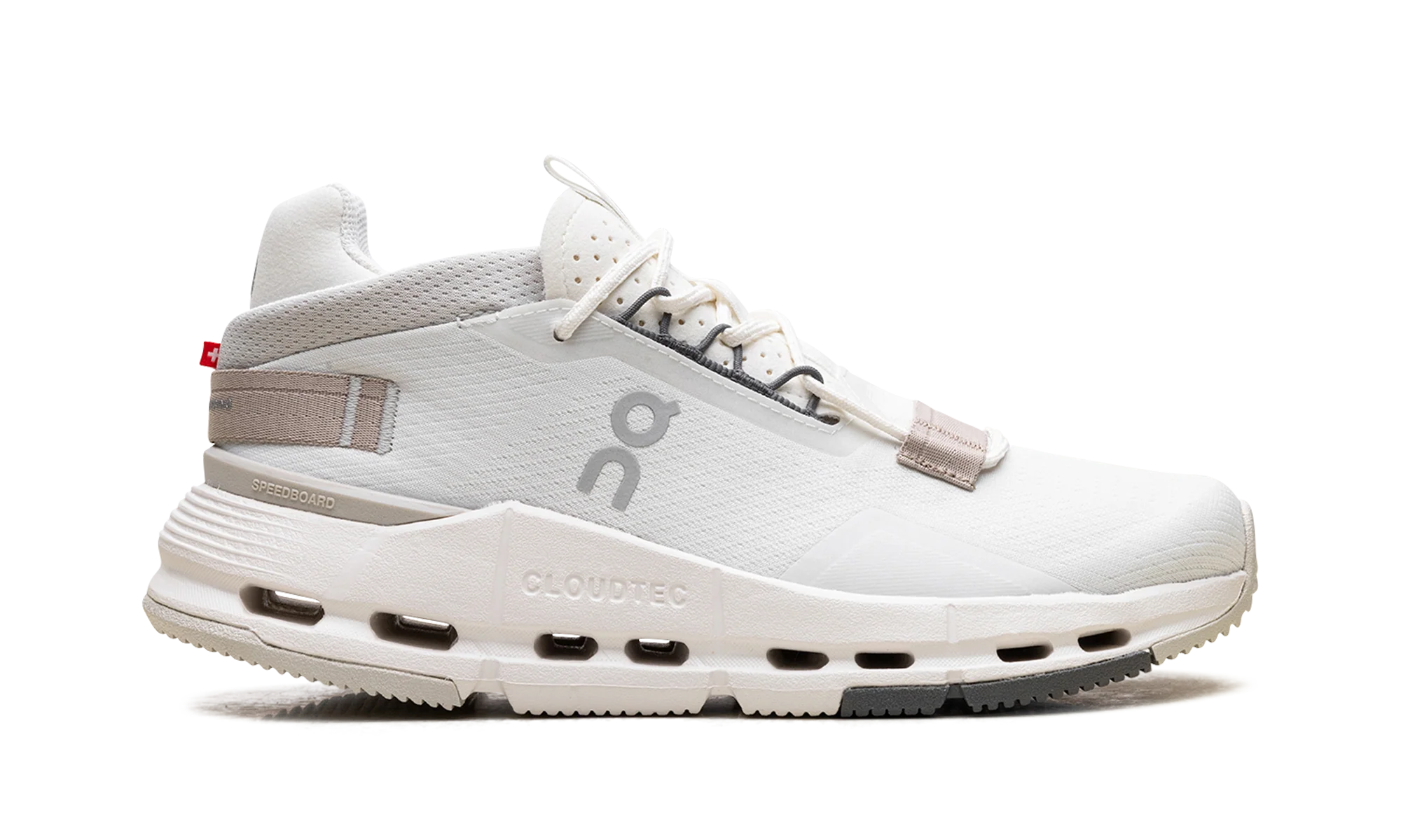 Cloudnova 2 WMNS "Ice Sand" 3WE30222053