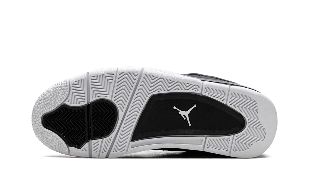 Air Jordan 4 "Fear" FQ8138 002