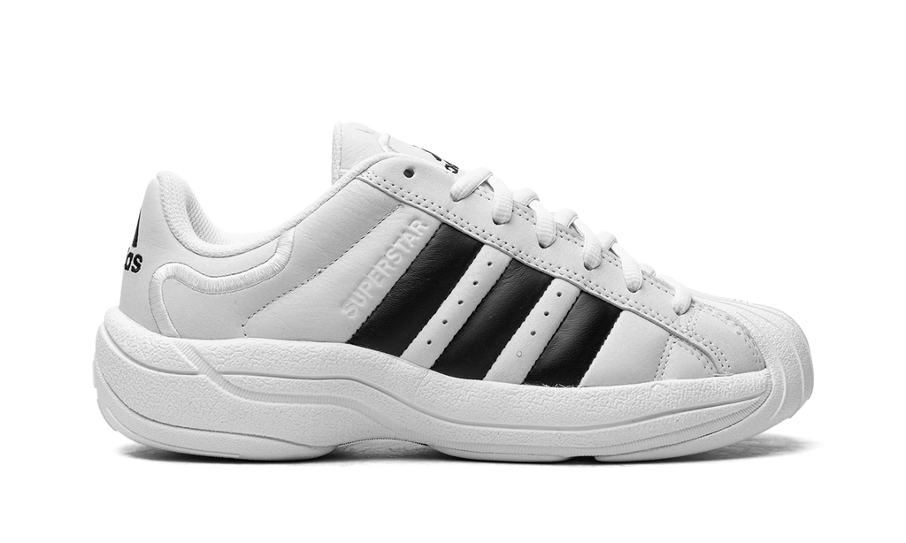 Superstar Millenium "White / Black" IE8560