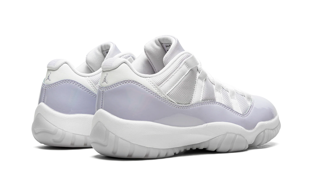 AIR JORDAN 11 LOW WMNS "Pure Violet" AH7860 101