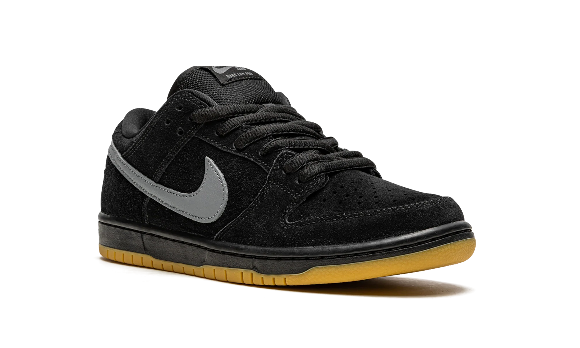 SB Dunk Low Pro "Fog" BQ6817 010