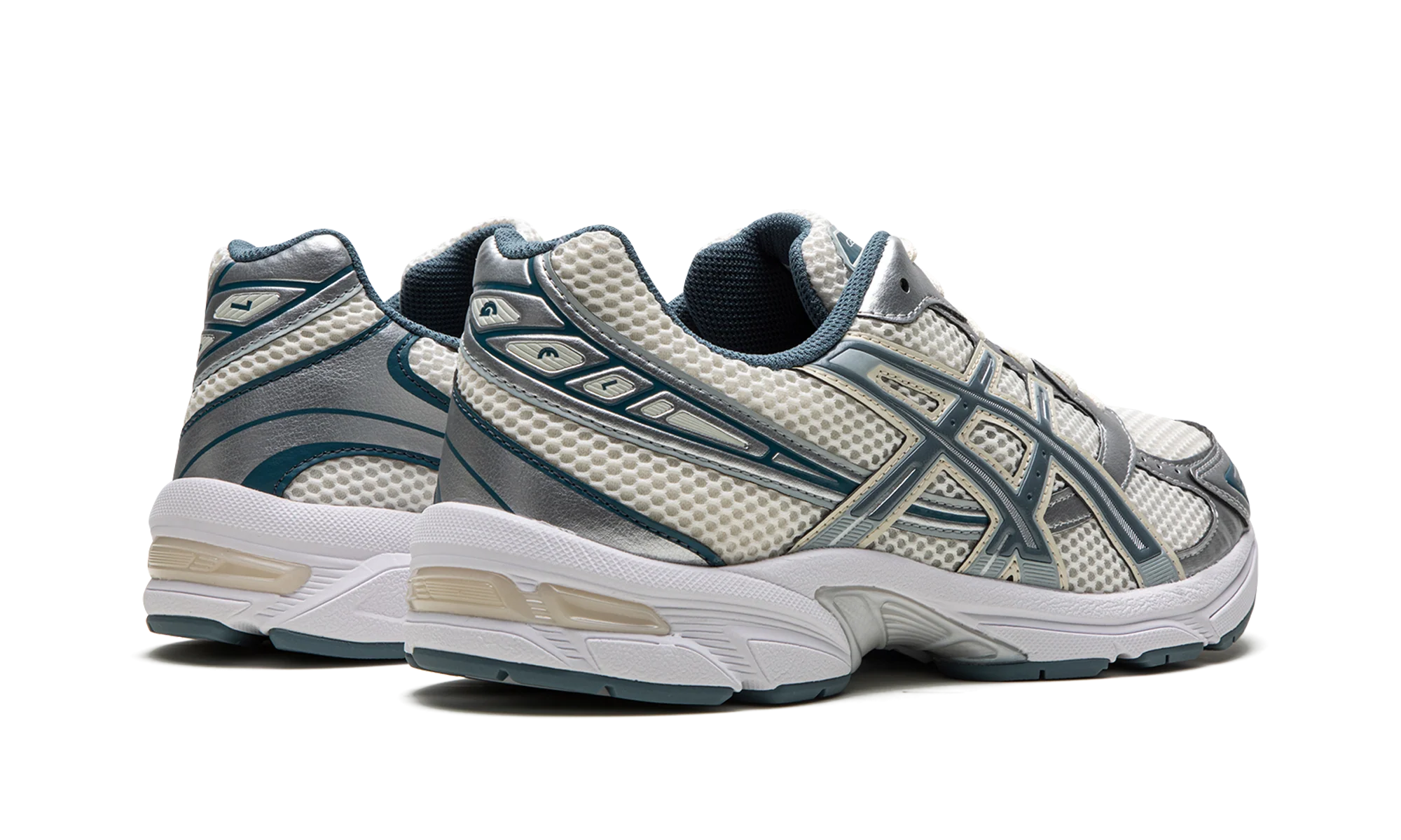 Gel-1130 "Cream / Ironclad" 1201A256 115