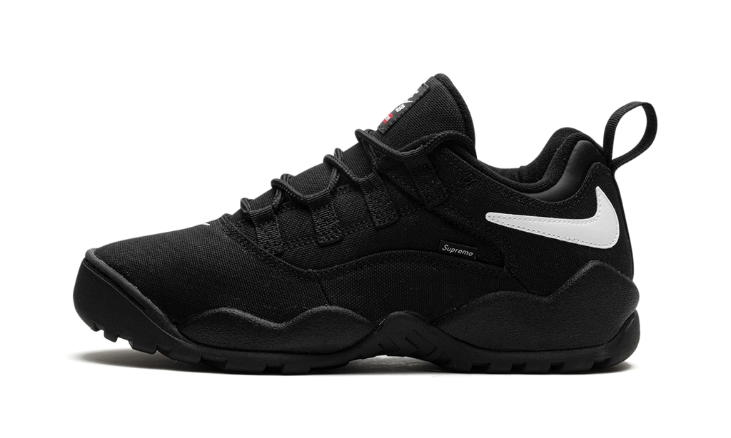 SB Darwin Low "Supreme - Black" FQ3000 001