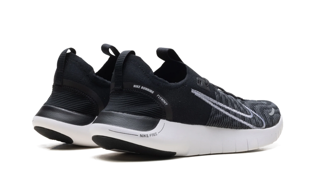 Free RN "Next Nature Black White" FB1276 002
