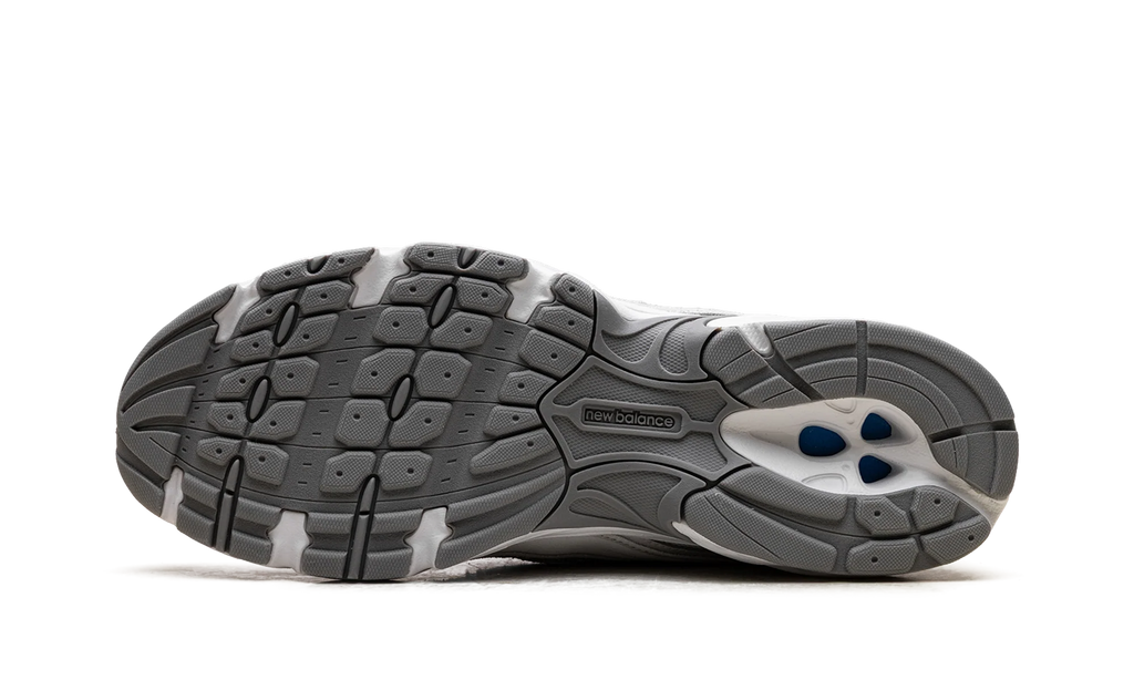 740 "Grey Reflection Slate Grey" U740GS2