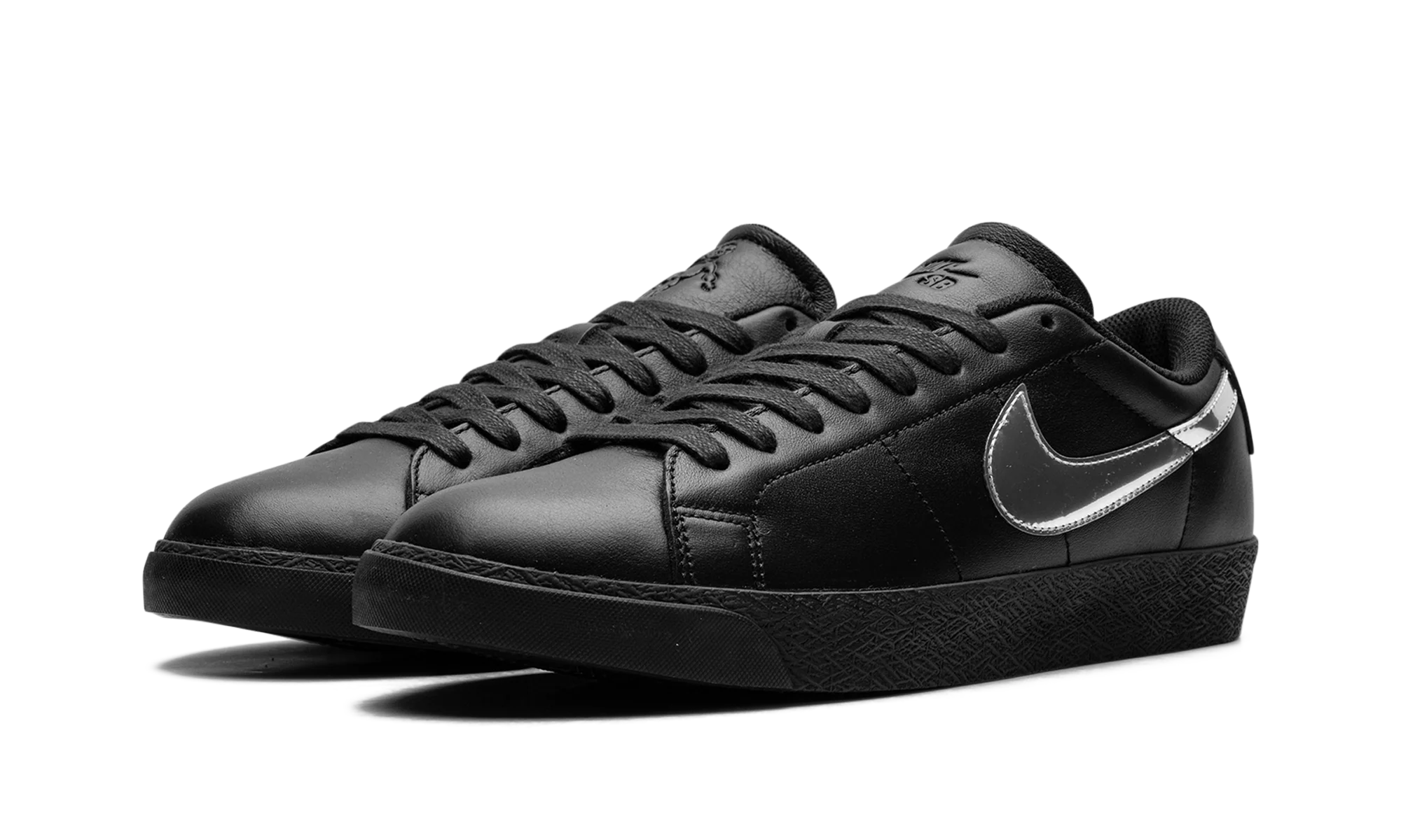SB Zoom Blazer Low "Dancer Skateboards" HJ6703 001