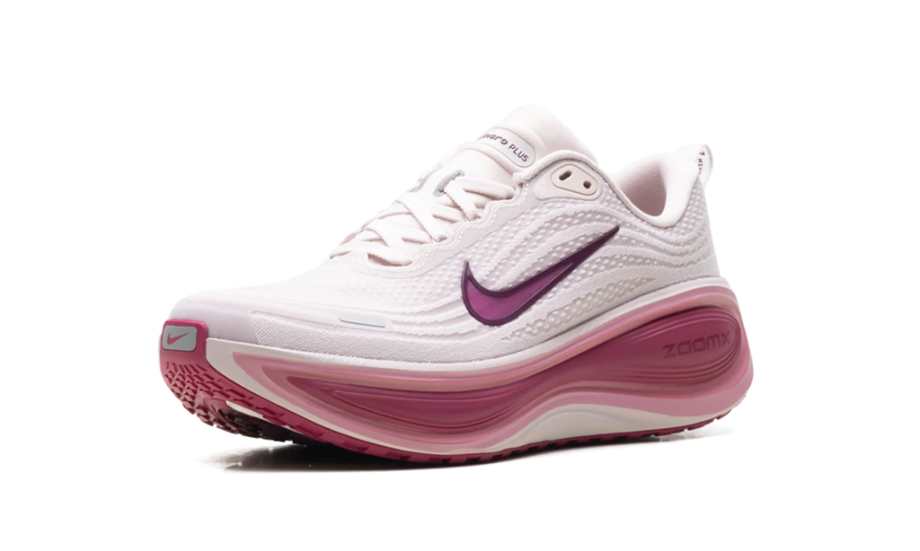 Vomero Plus Wmns "Red" HV8154 602