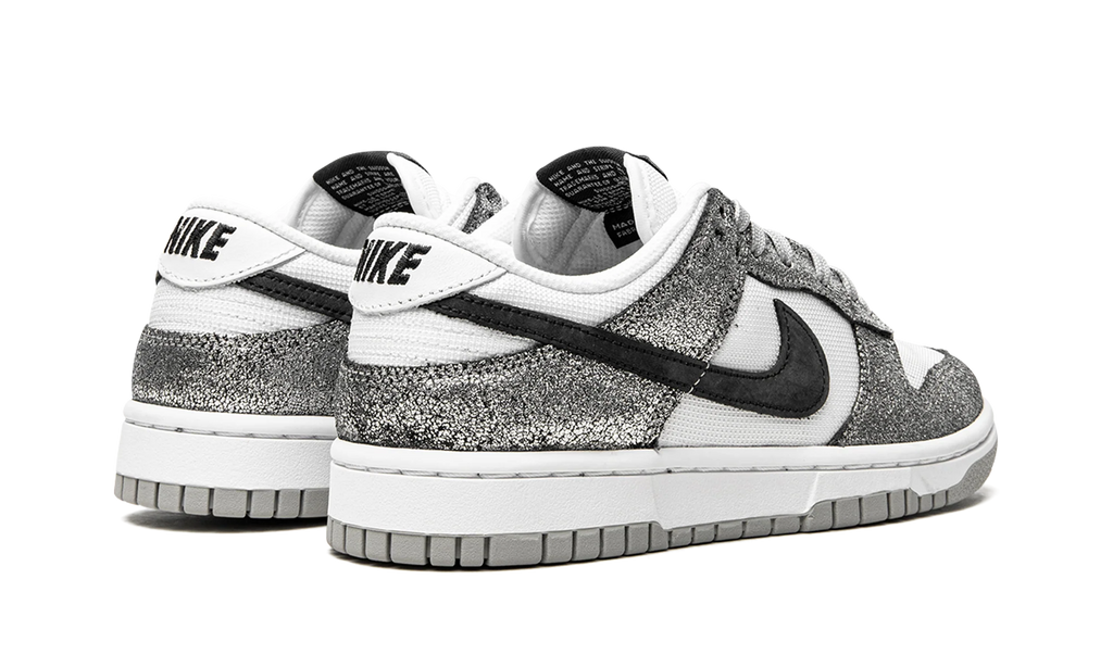 Dunk Low SE WMNS "Golden Gals" DO5882 001