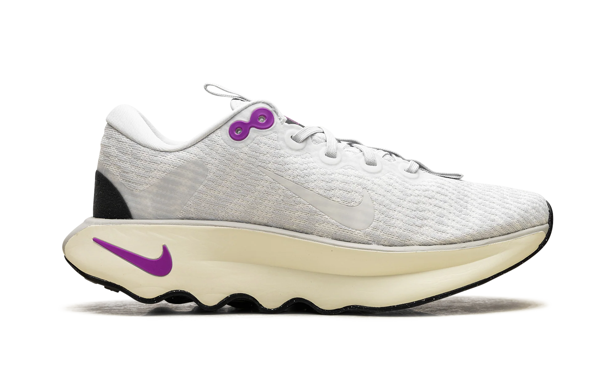 Motiva WMNS "Photon Dust Hyper Violet Coconut Milk" DV1238 009