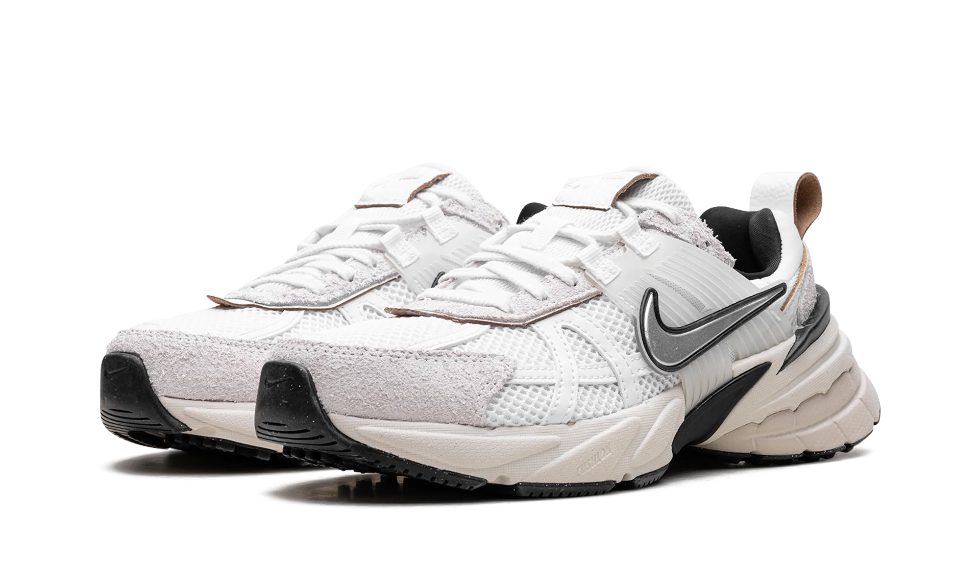 V2K Run Wmns "Summit White" FN6703 100