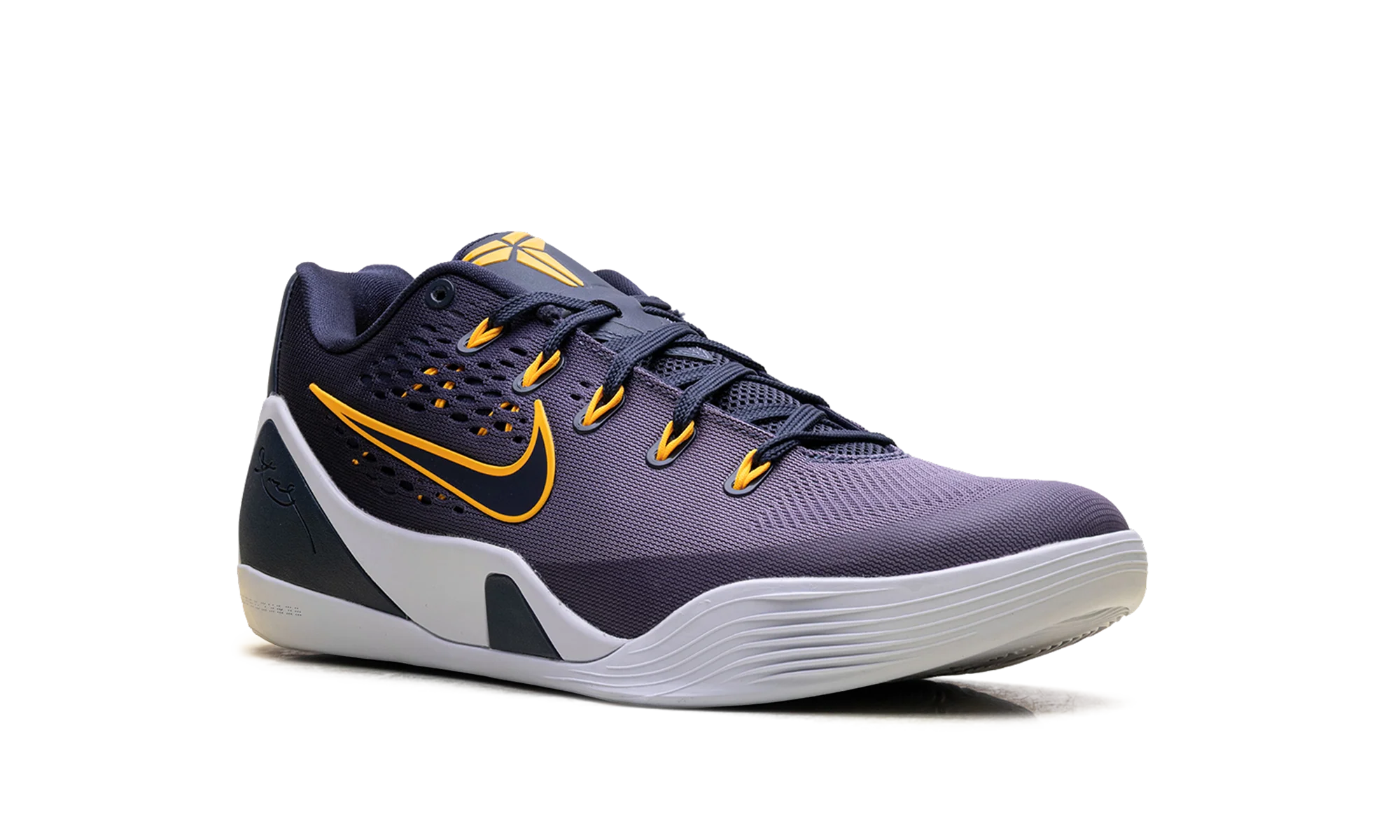 Kobe 9 EM Low Protro "Fade" IH1401 401