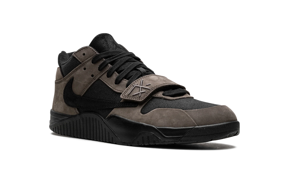 Jumpman Jack TR "Travis Scott - Dark Mocha" FZ8117 204