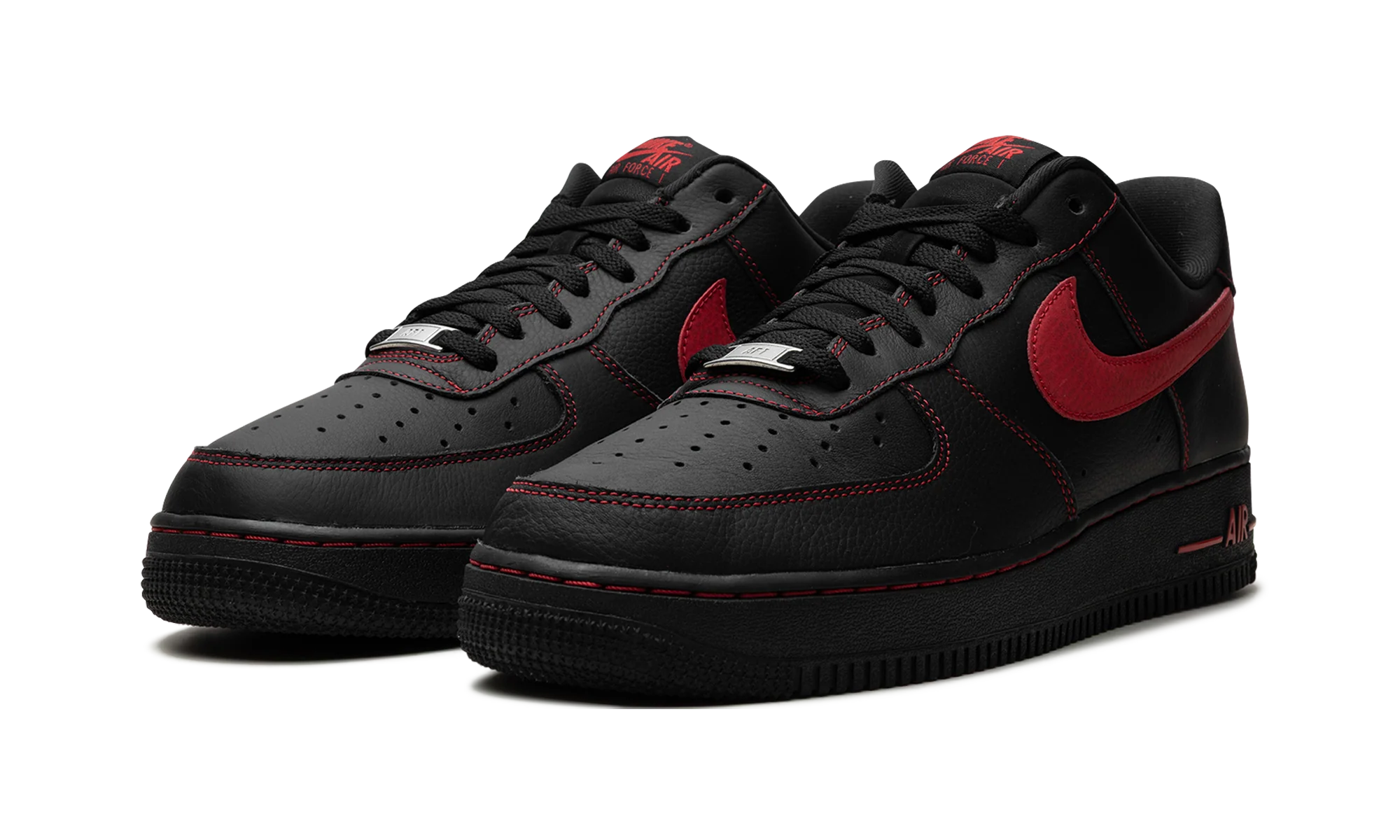 Air Force 1 Low '07 LV8 "Bred" HQ2037 005