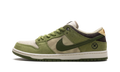 SB Dunk Low "Yuto Horigome - Matcha" HF8022 300