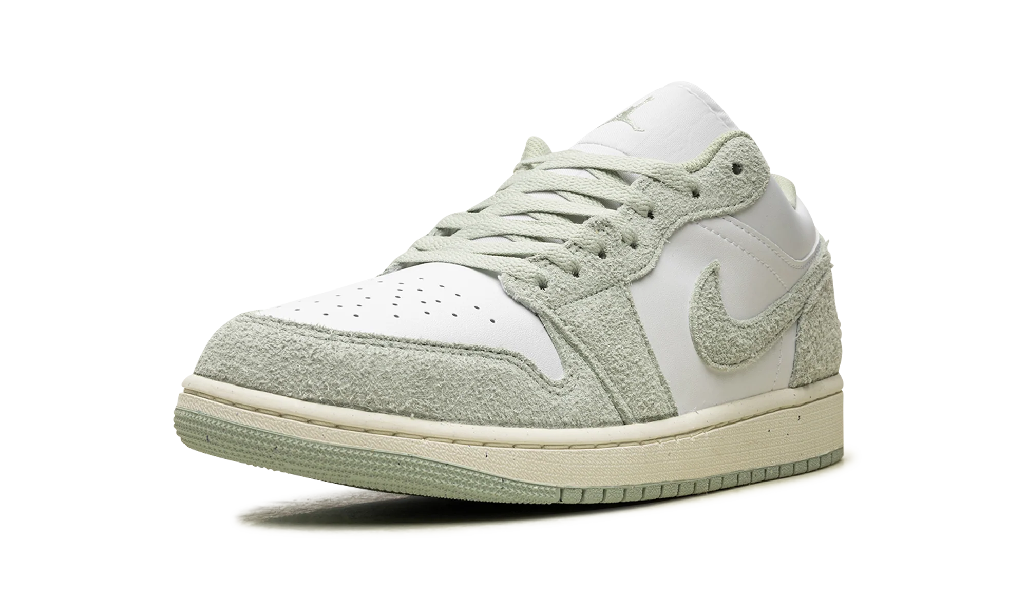 Air Jordan 1 Low SE "Seafoam" FN5214 131