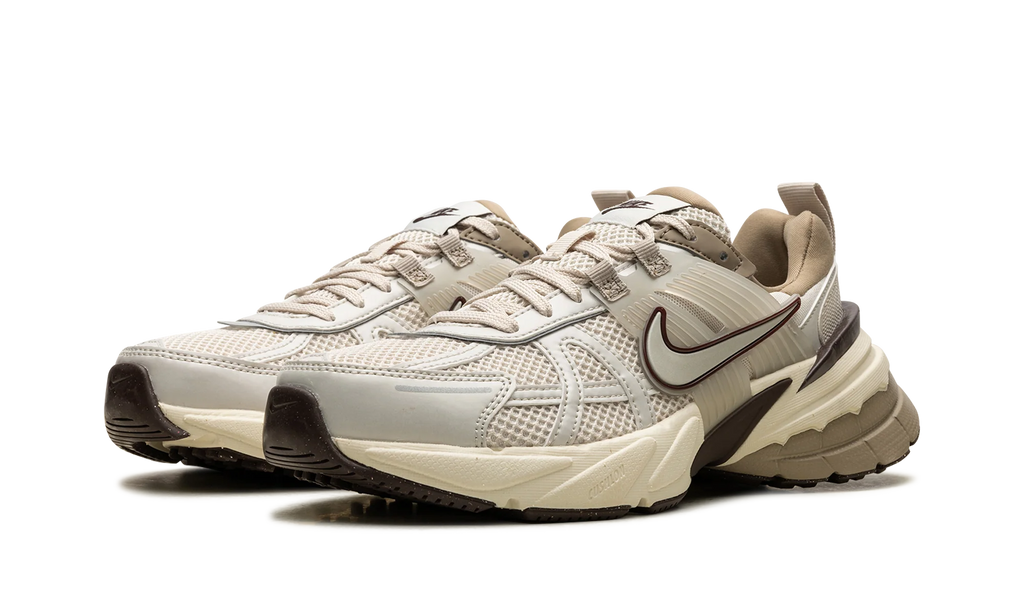 V2K RUN WMNS "Light Orewood Brown" FD0736 103