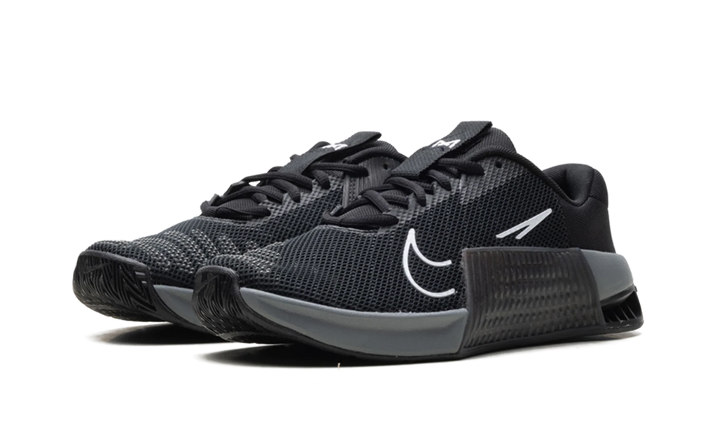Metcon 9 WMNS "Black Smoke Grey" DZ2537 001