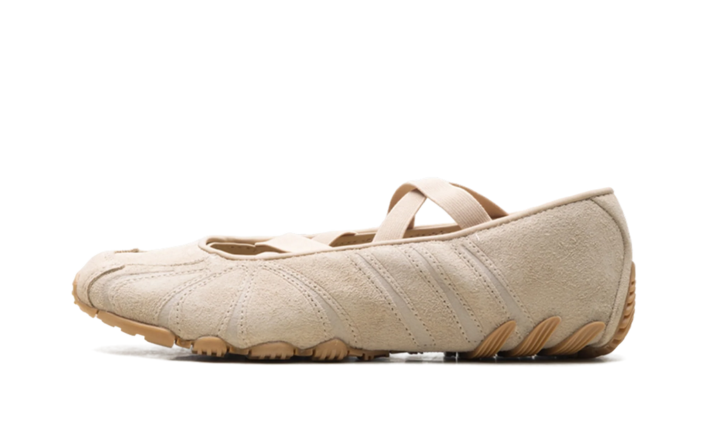 Ghost Sprint Ballet WMNS "Magic Beige Gum" KI7738