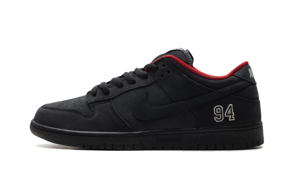 SB Dunk Low "Supreme - Black" HQ8487 001