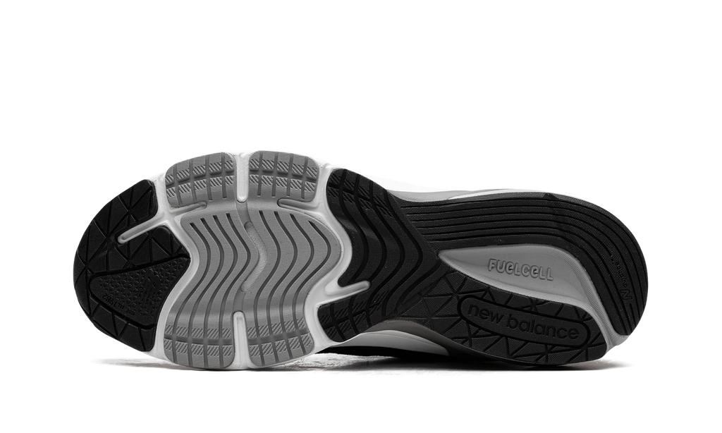 990v6 "Black / Silver" M990BK6