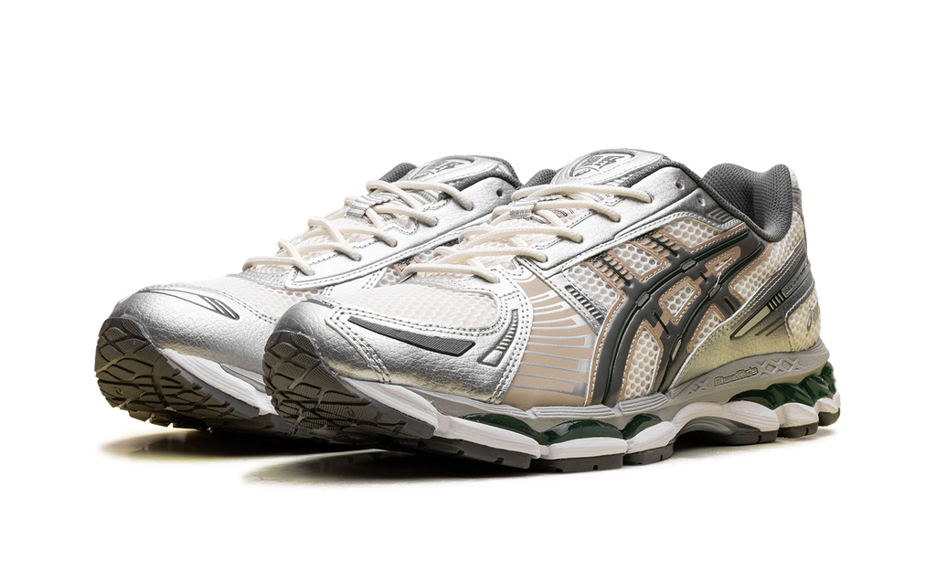 Gel-Kayano 12.1 "Cream Carbon" 1203A759 105