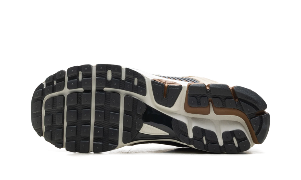 Nike Zoom Vomero 5 "Light British Tan / Khaki" HF1553 202