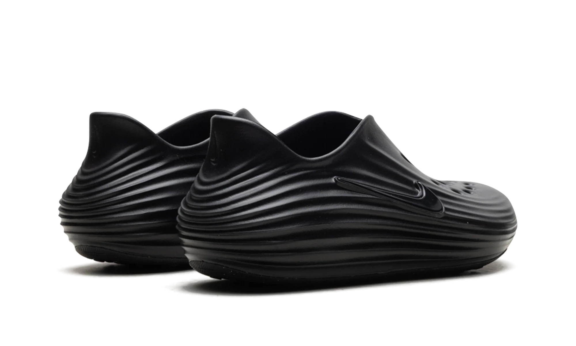 ReactX Rejuven8 WMNS "Triple Black" HV5062 001