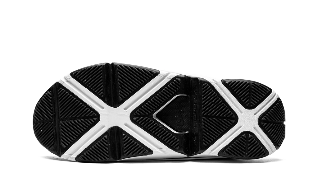 GO FLYEASE MNS WMNS "Black White" DR5540 002