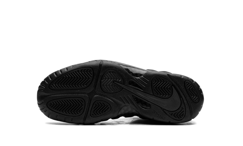 Little Posite One GS "Triple Black" FN7143 001