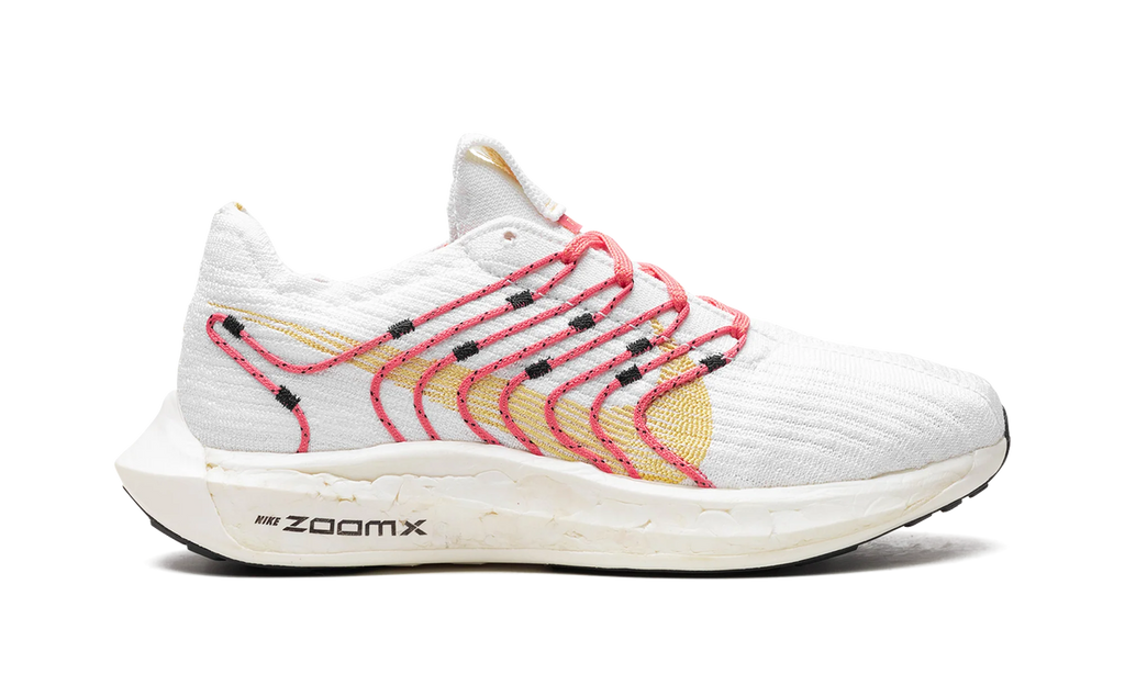 Pegasus Turbo Next Nature Wmns "Topaz Gold" DM3414 100