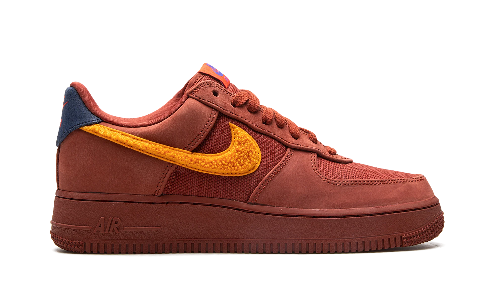 Air Force 1 Low "La Familia" DV5153 600