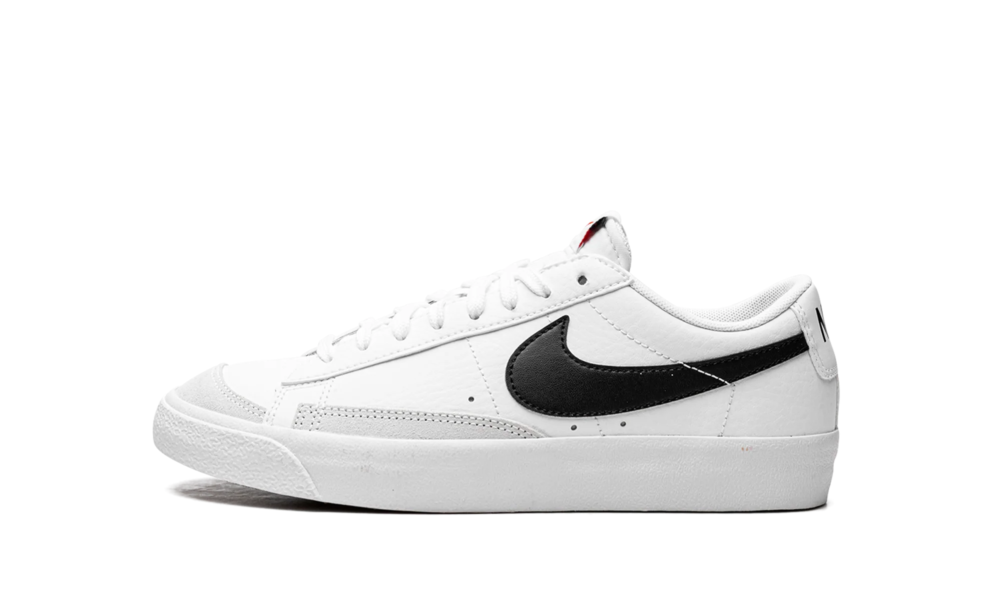 Blazer Low '77 GS "White Black" DA4074 101