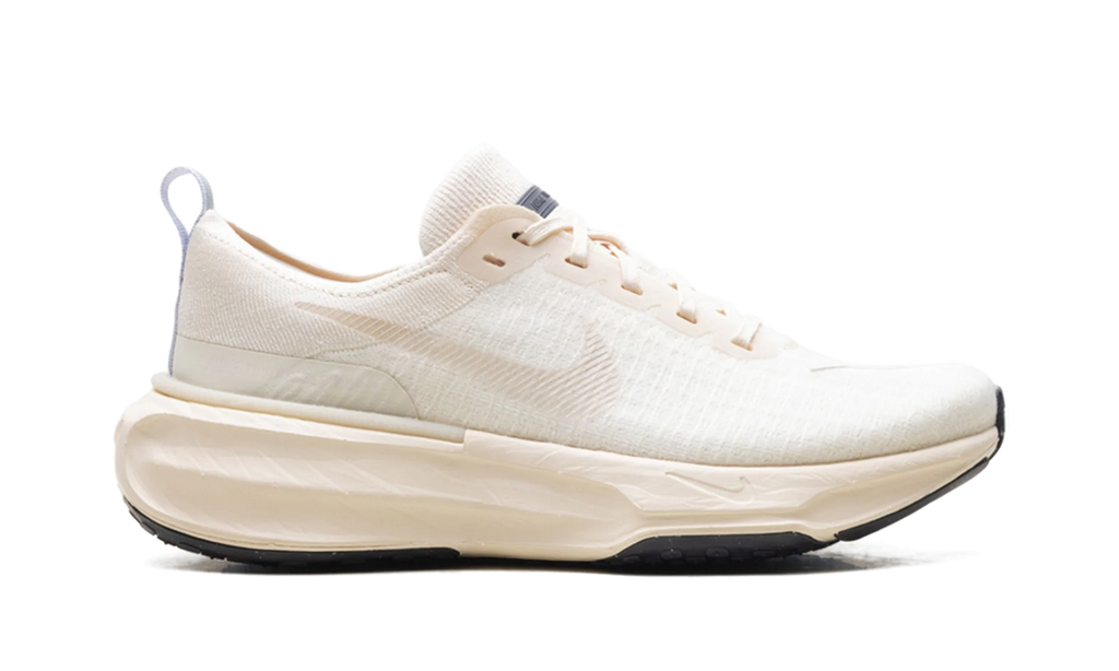 ZoomX Invincible Run 3 "Light Cream" DR2615 200