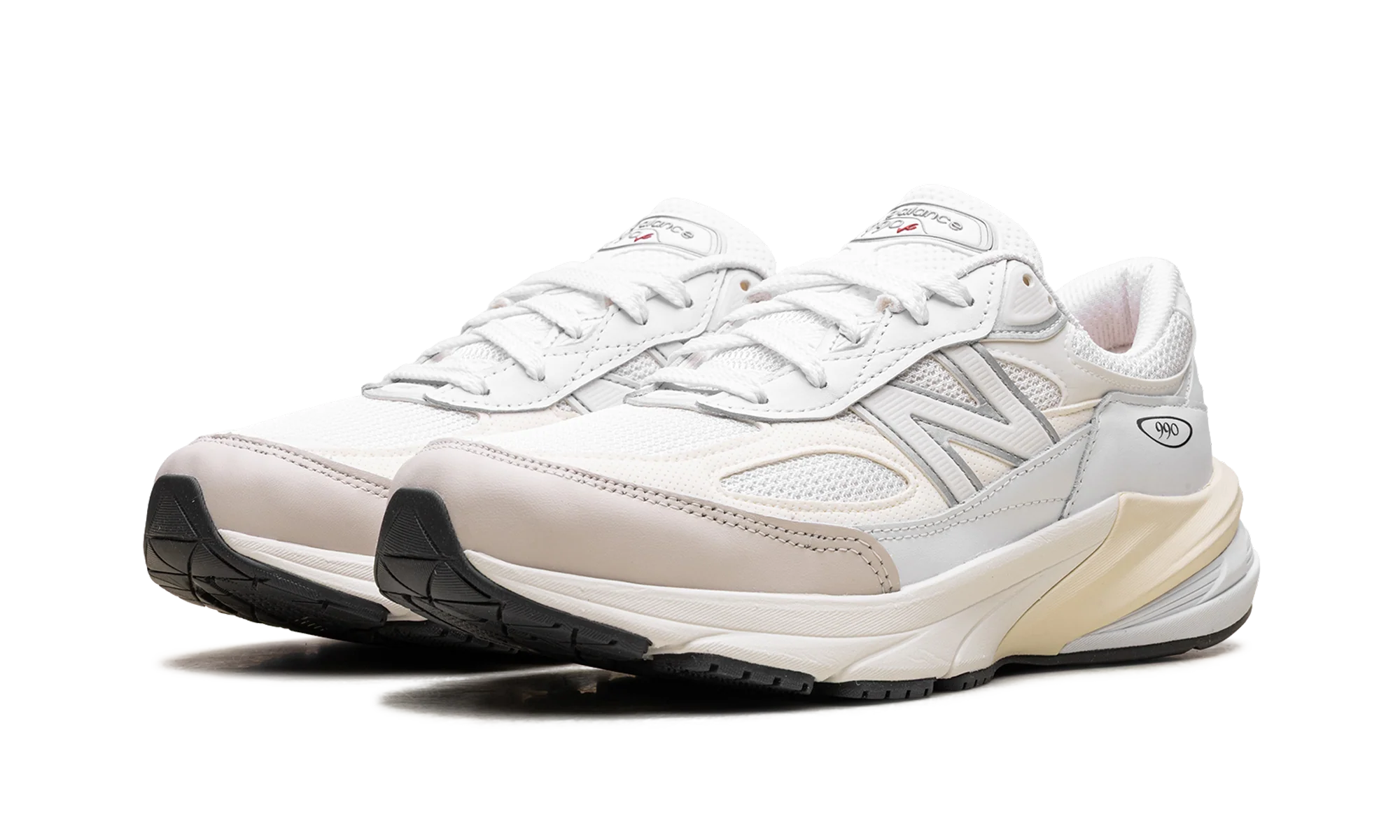 990v6 "Made in USA - White Sea Salt" U990GB6