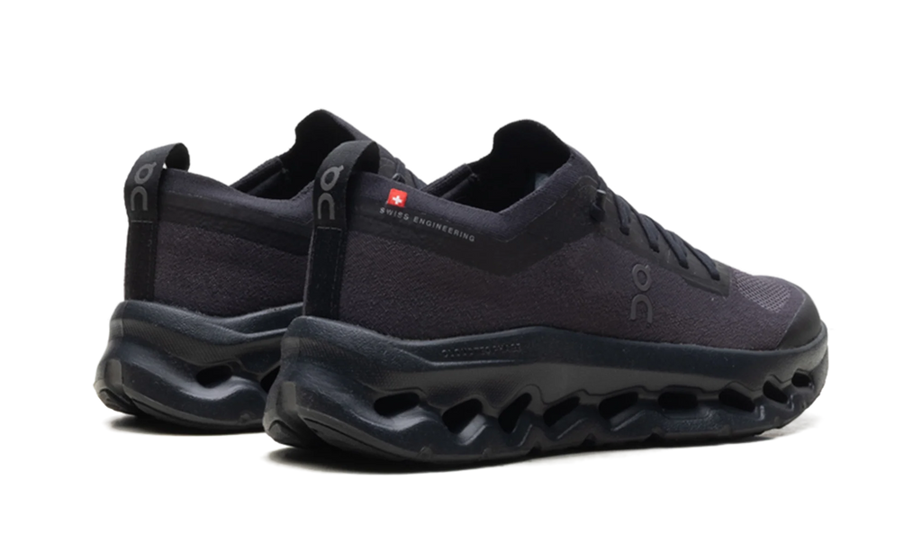 Cloudtilt Moon WMNS "Zendaya - Triple Black" 3WF30421043