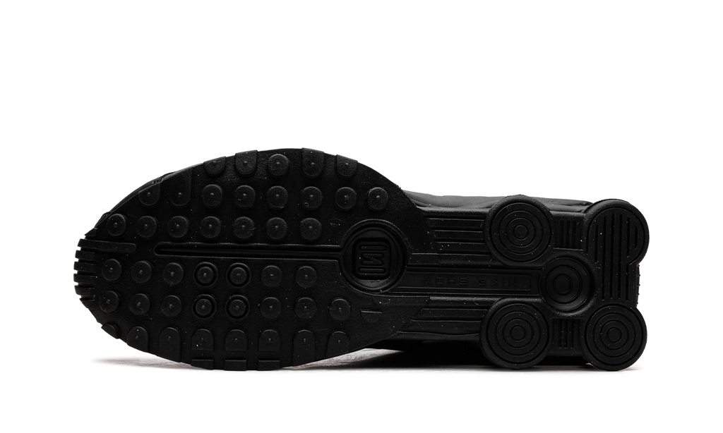 Shox R4 "Black / Bright Crimson" HQ1988 001